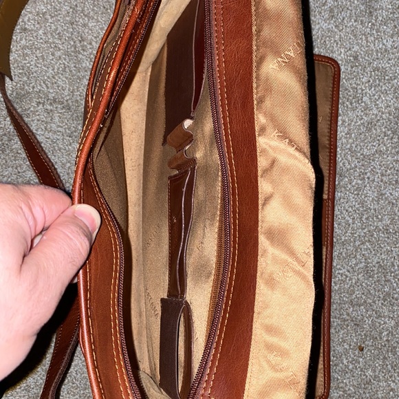 KATANA Paris - French made shoulder bag - Picture 8 of 12